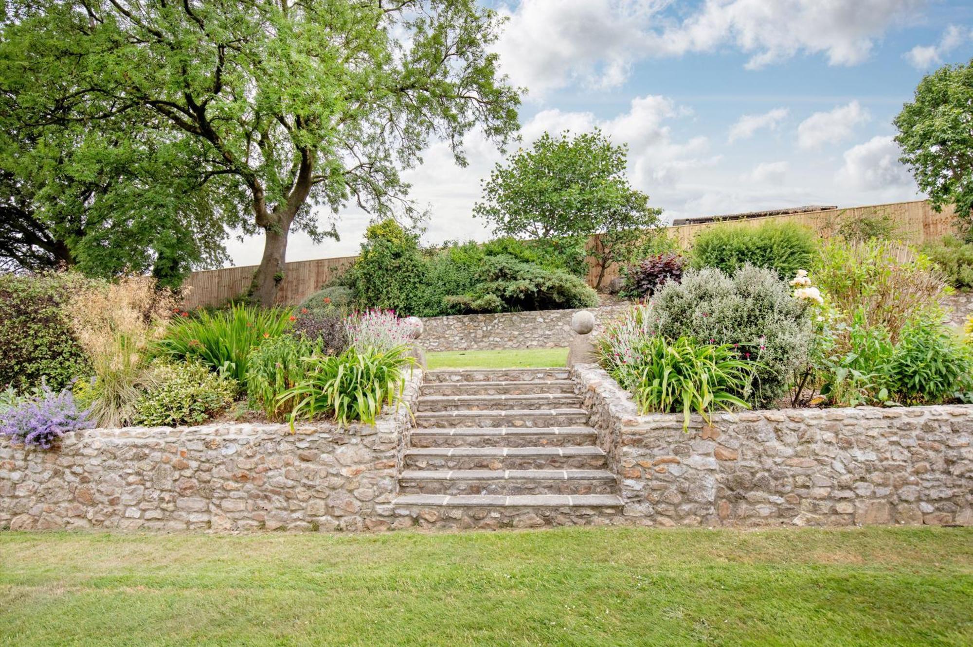 Sutton Barton Farmhouse Honiton Esterno foto